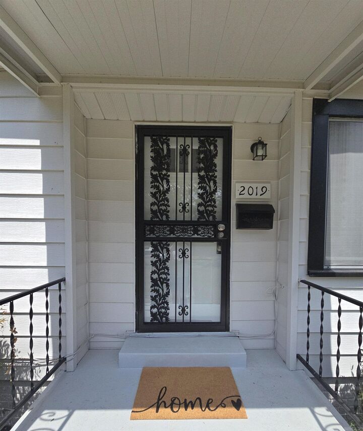 Property Photo:  2019 W Short 17th St  AR 72114 