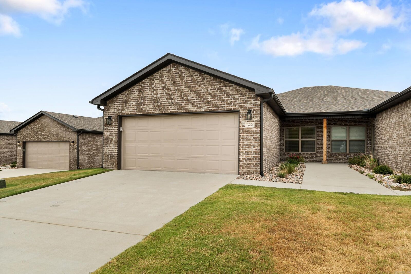 Property Photo: 322 Turnberry Court AR 72653