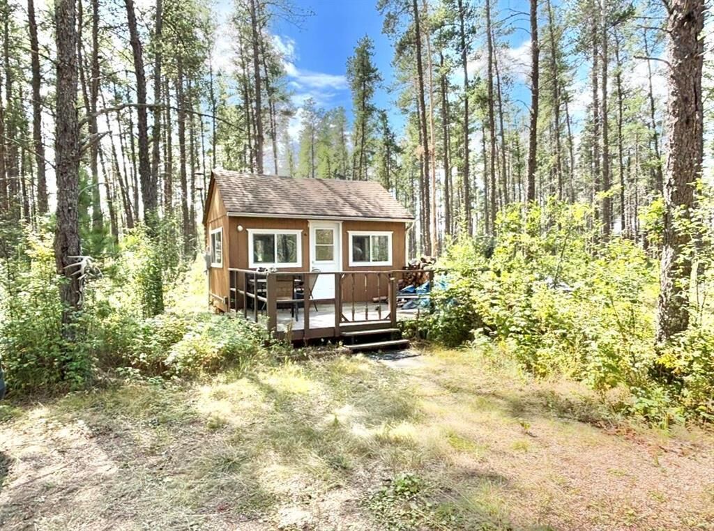 Property Photo: 21 Crocus Avenue MB R0A 1K0