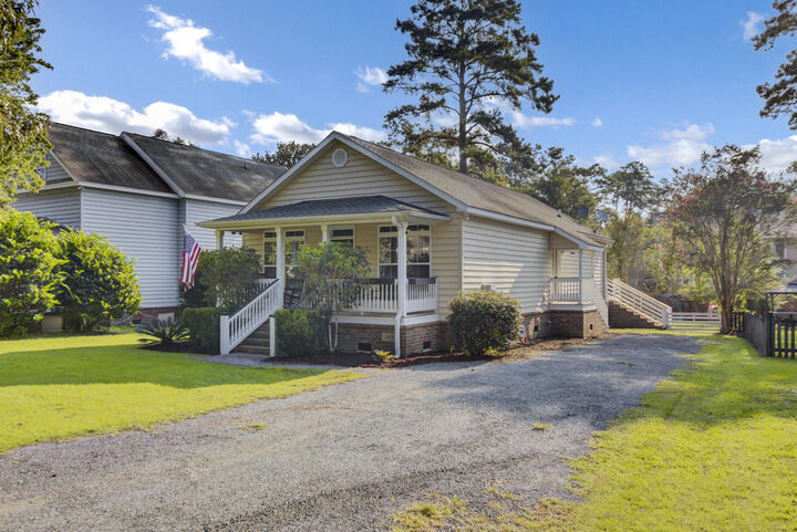 Property Photo: 109 Candlelite Path SC 29483