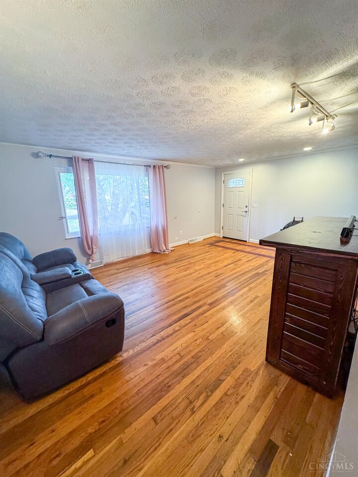 Property Photo: 685 Hillview Drive OH 45245