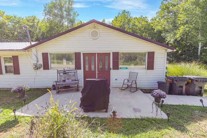Property Photo: 21401 State Route 327 OH 43135