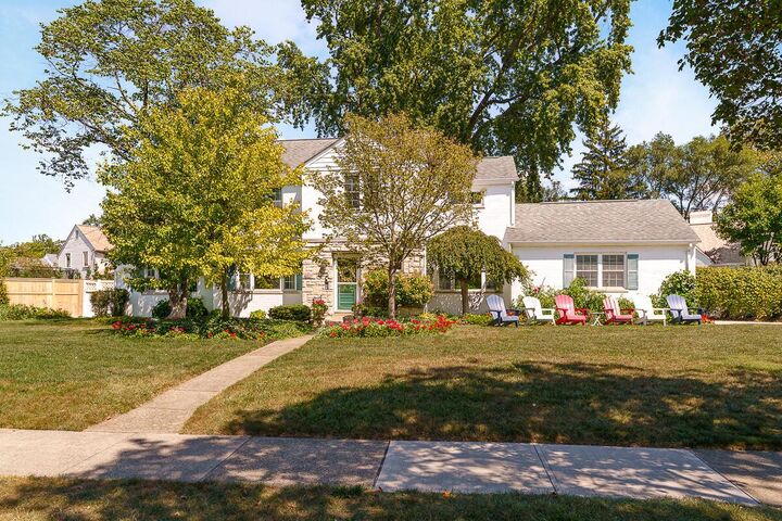 Property Photo:  2110 Northwest Boulevard  OH 43221 
