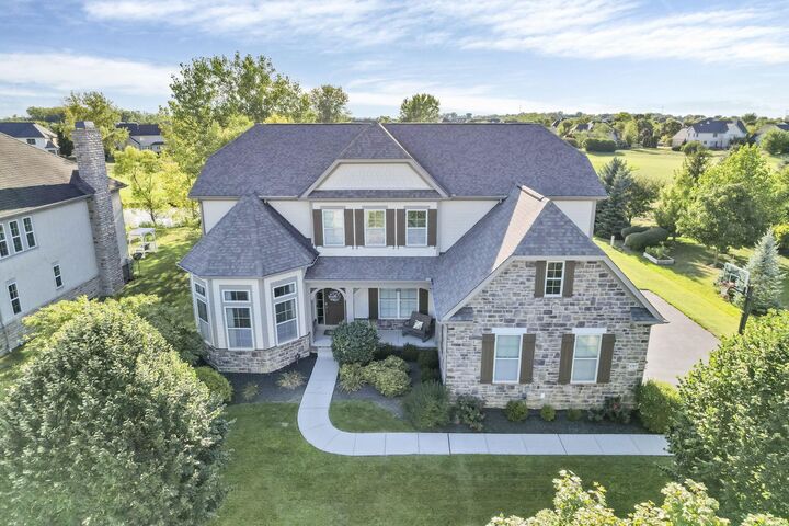Property Photo: 5797 Glendavon Loop OH 43016