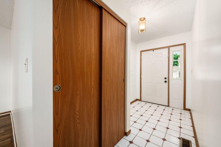 Property Photo: 6467 Berry Pond Way OH 43110