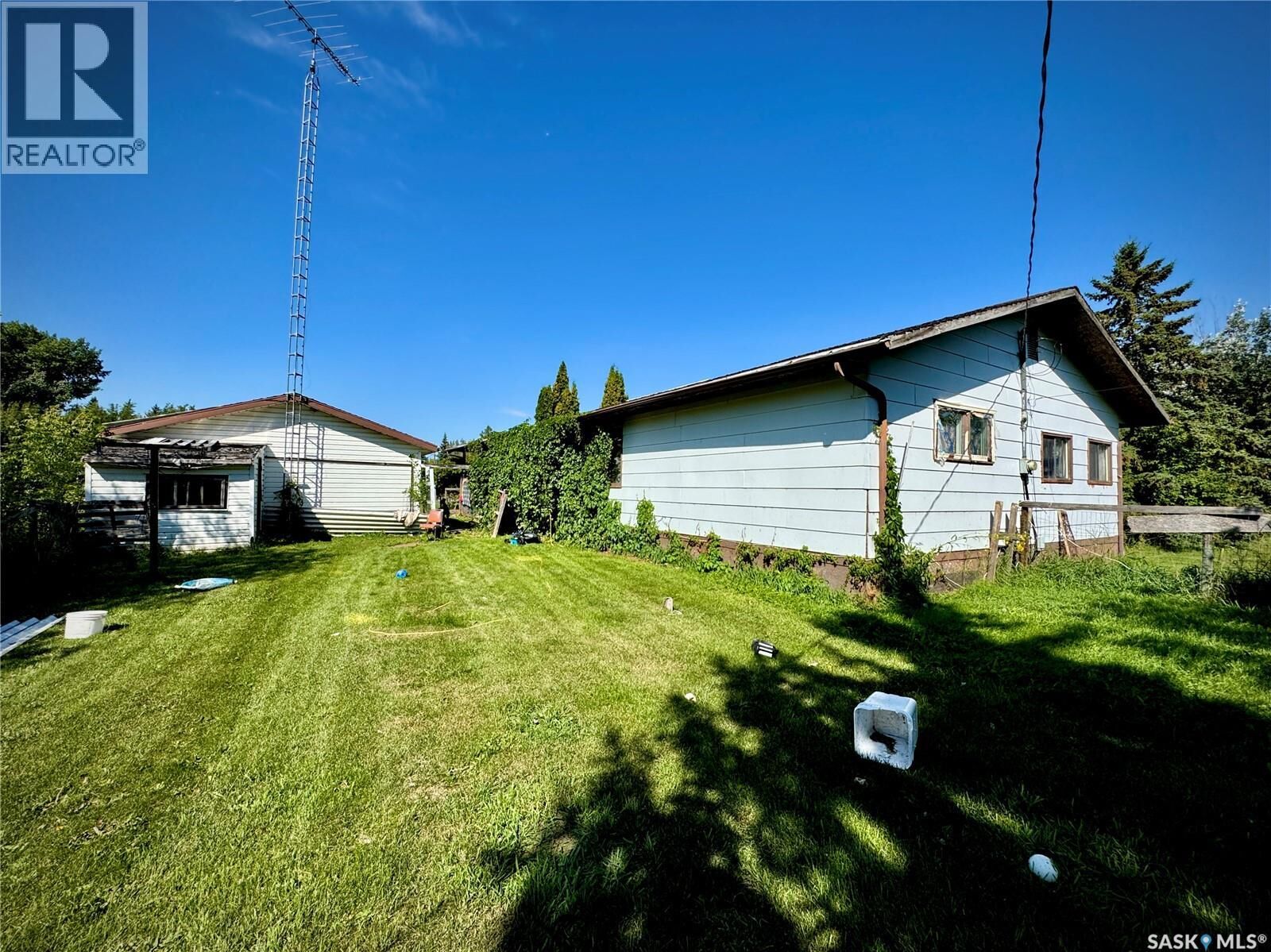 Property Photo:  205 Main Street  SK S0A 0X0 