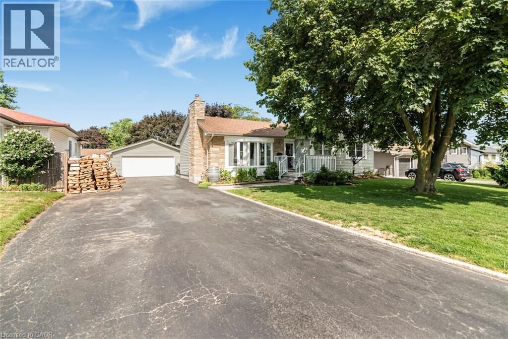 Property Photo: 8 Craig Boulevard ON L3M 4C1
