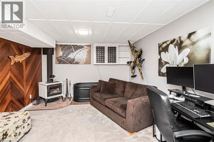 8 Craig Boulevard  Grimsby ON L3M 4C1 photo