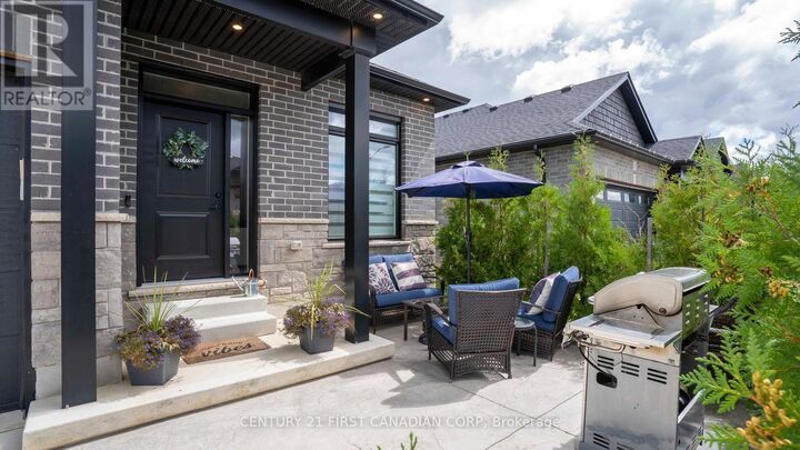 Photo de la propriété: 383 Daventry Way 25 ON N0L 1R0