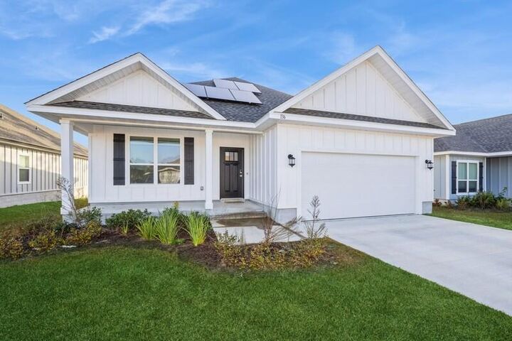 Property Photo: 136 Blooming Cove FL 32539