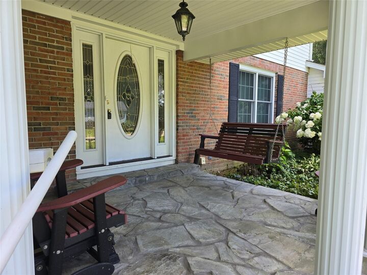 Property Photo: 211 Fairway Drive PA 16412