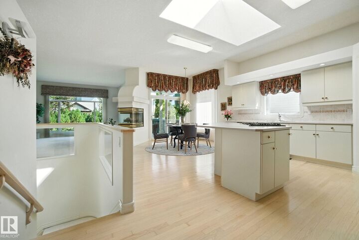 Property Photo: 172 Blackburn SW AB T6W 1B6