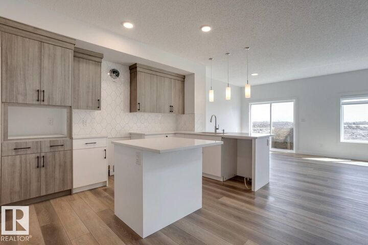 Property Photo: 19019 20 Avenue NW AB T6M 3E8