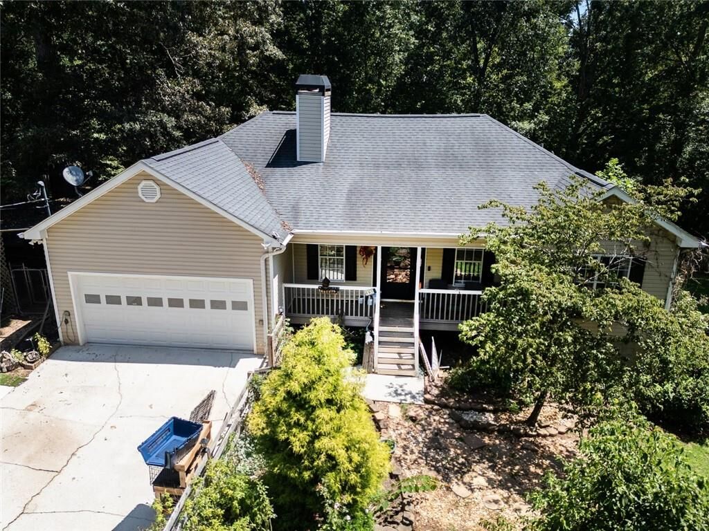 Property Photo: 665 Island Shoals Road GA 30016