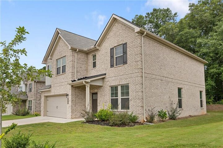 Property Photo: 116 Cabin Way GA 30228