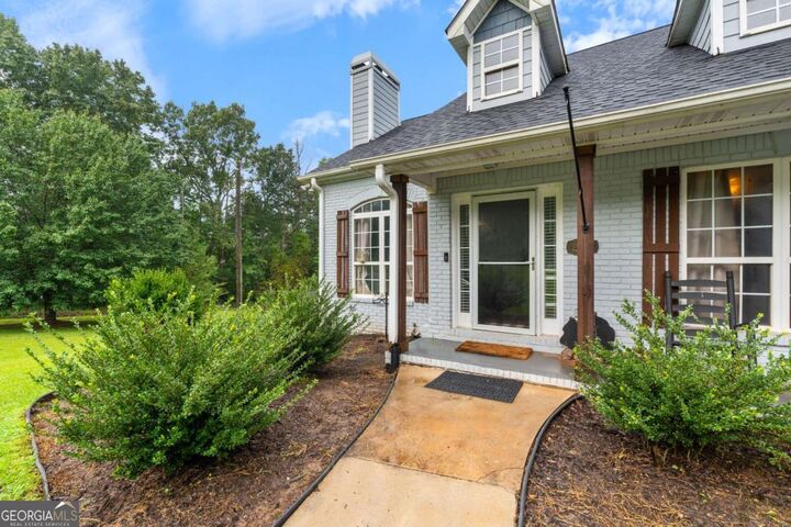 Property Photo:  340 Loftis Road  GA 30179 