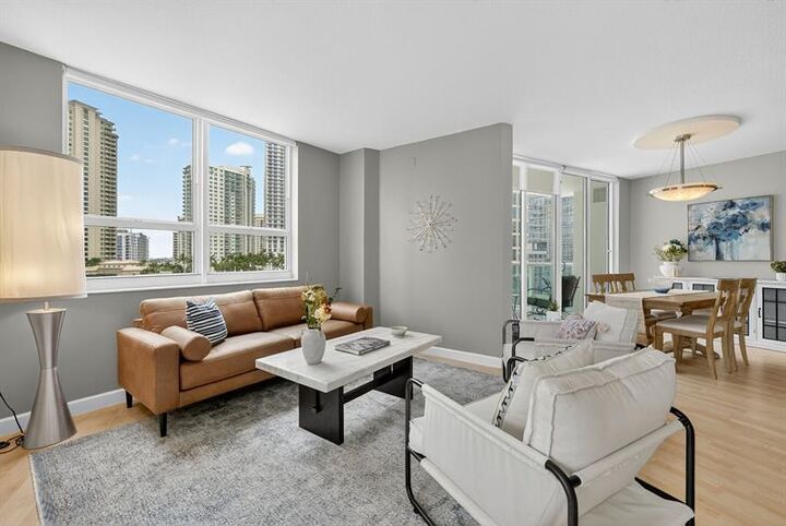 Property Photo: 350 SE 2nd St 1030 FL 33301