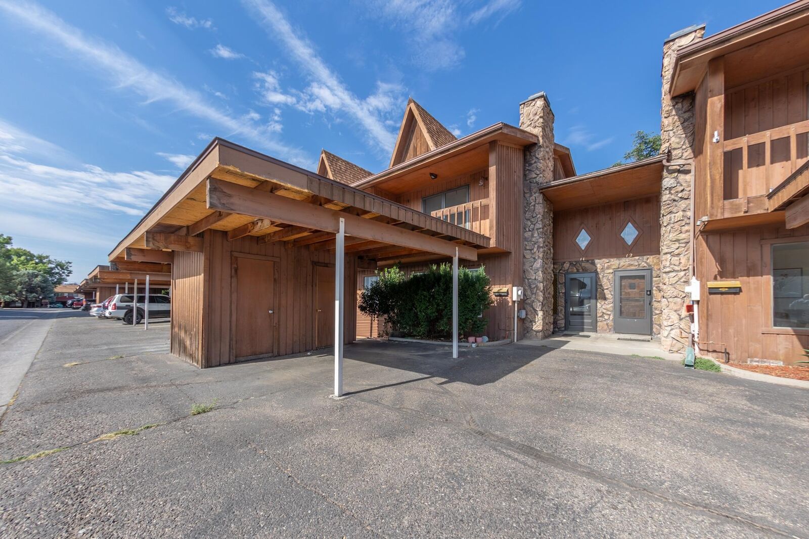 Property Photo: 1156 Bookcliff Avenue 11 CO 81501