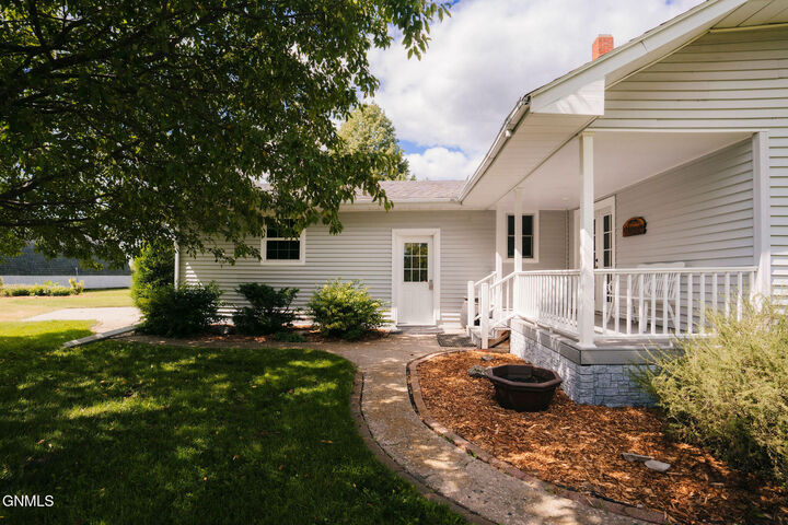 Property Photo: 9751 Highway 200 ND 58484