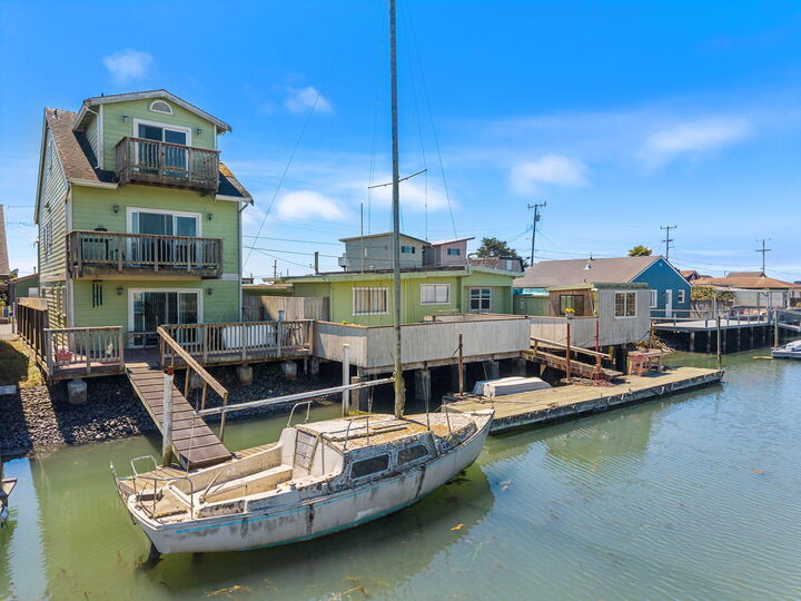 Property Photo: 14 Crab Street CA 95503