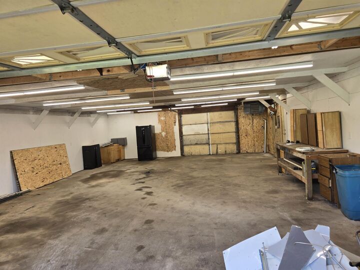 Property Photo: 205 SW 8th Avenue IA 50662