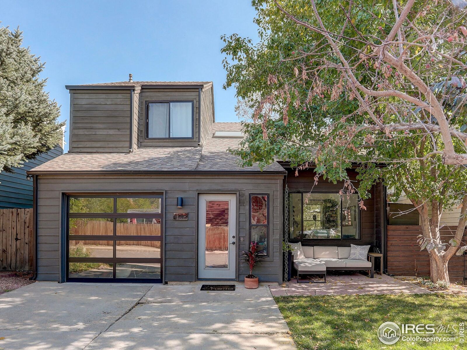 Property Photo: 4132 Autumn Ct CO 80304