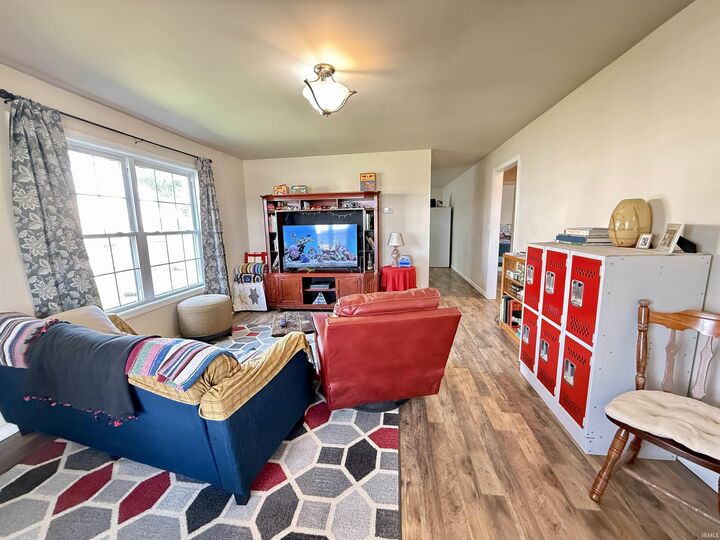 Property Photo: 211 E Division IN 47601