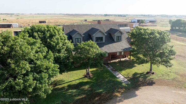 Property Photo:  7910 County Rd 7700  TX 79382