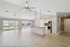 Property Photo:  200 Cloverleaf Road  FL 33852 