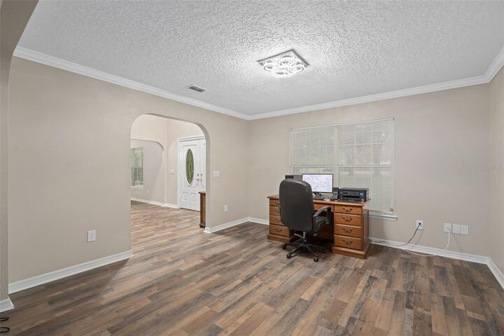 Property Photo: 32122 Hickory Lane FL 32776