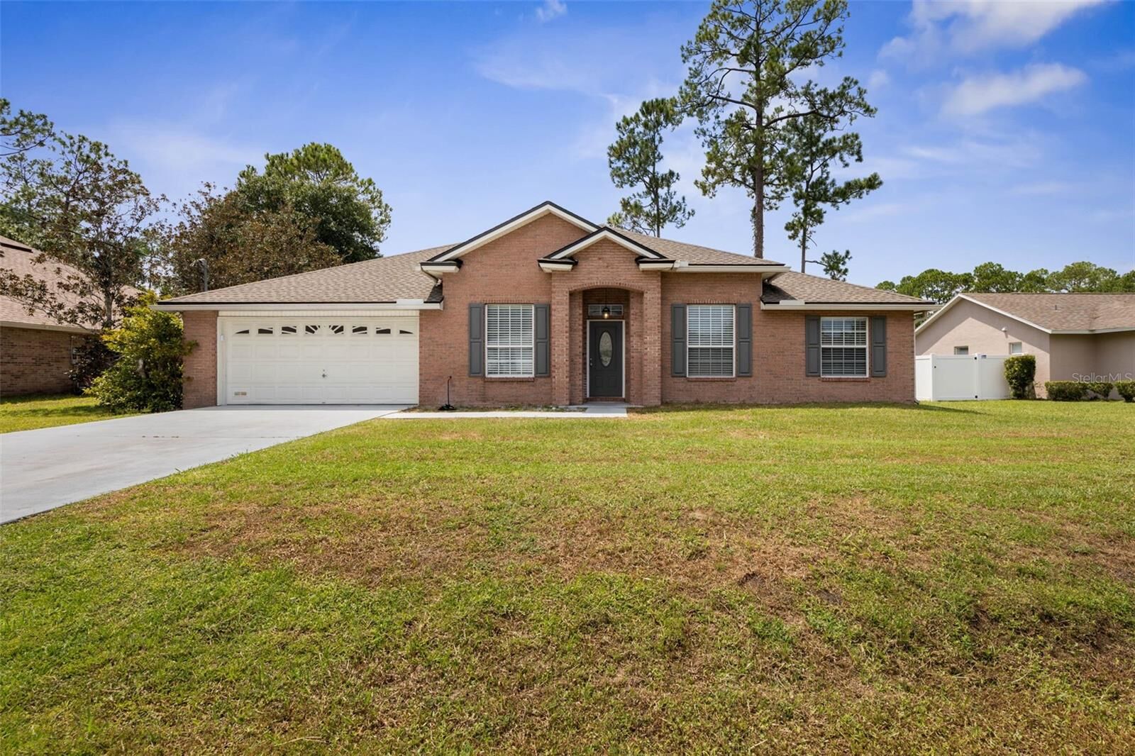 Property Photo:  19 Brian Lane  FL 32137 