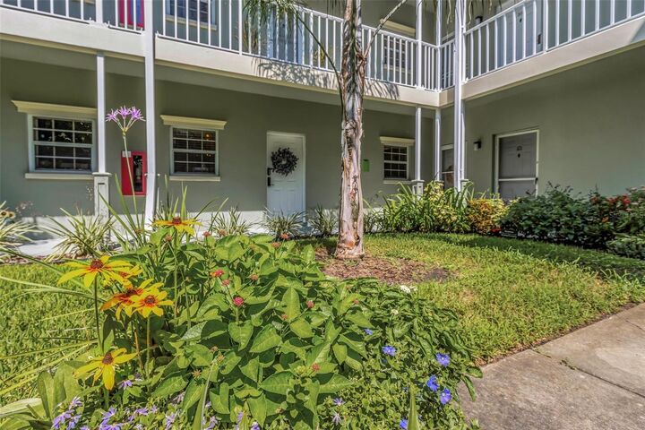 Property Photo: 330 Promenade Drive 103 FL 34698