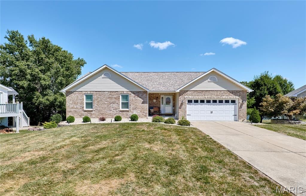 Property Photo:  227 Victoria Drive  MO 63379 