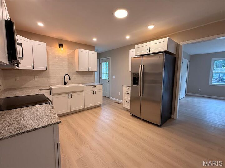 Property Photo: 608 Saint Peter Drive IL 62035