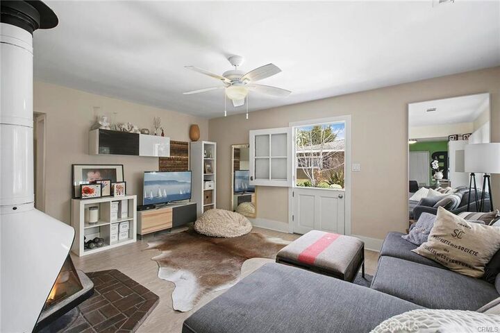 Property Photo: 266 E 21st Street CA 92627