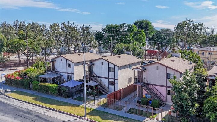 Property Photo:  9429 S Central Avenue  CA 90002 