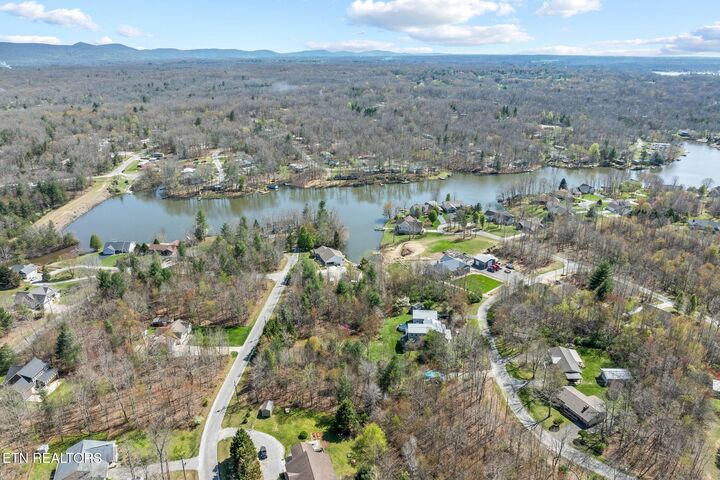 Property Photo:  724 Keato Drive  TN 38572 