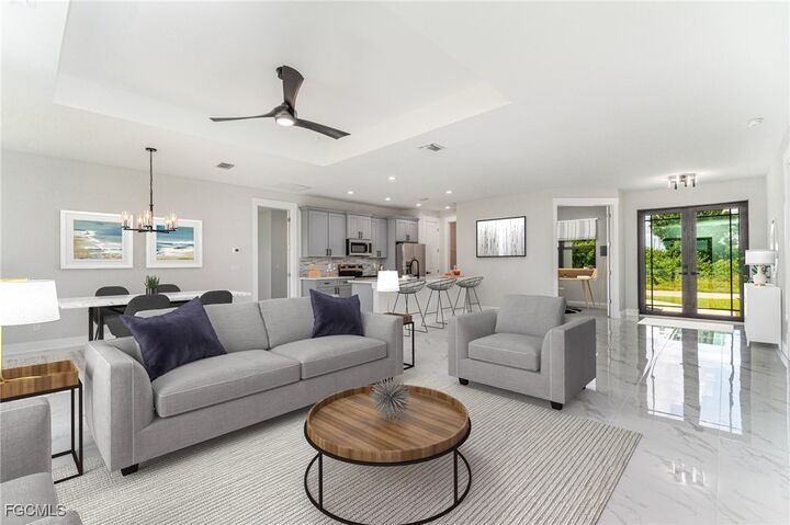 Property Photo:  3113 14th Street SW  FL 33976 