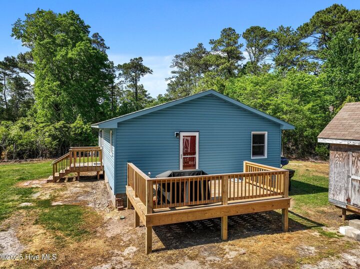 Property Photo: 132 Ward Lane NC 27954