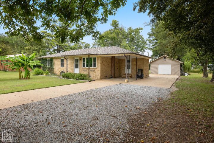 Property Photo: 102 Coleman Circle AR 72414