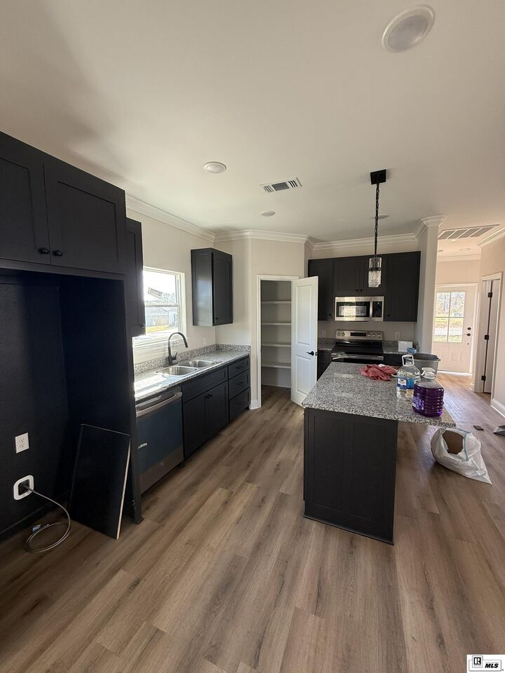 Property Photo:  124 Baywood Lane  LA 71270 