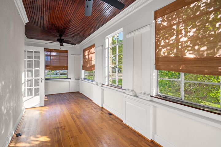 Property Photo:  114 Tower Place  KY 41075 