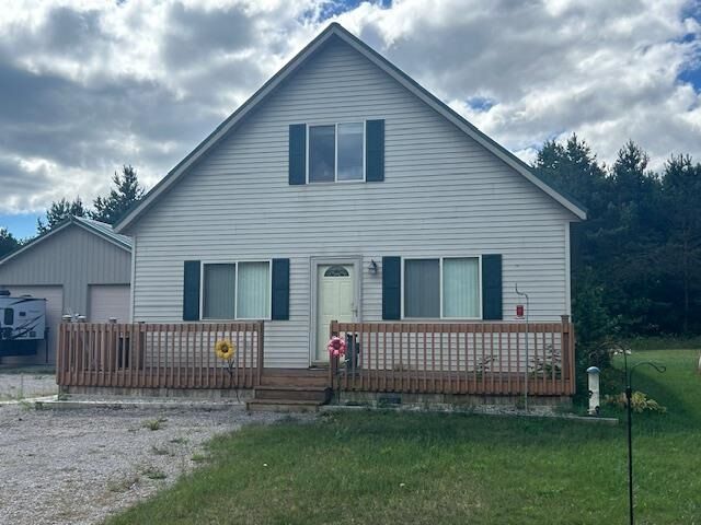 Property Photo: 26223 W H40 MI 49793
