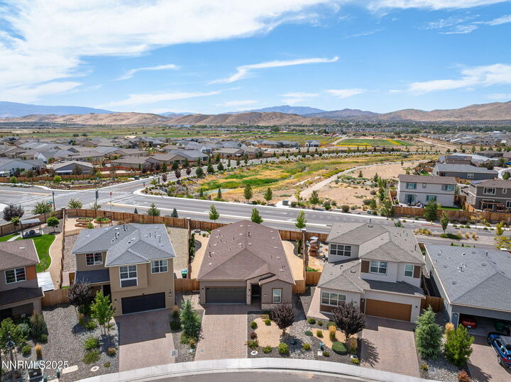Property Photo: 7657 Navasota Drive NV 89436