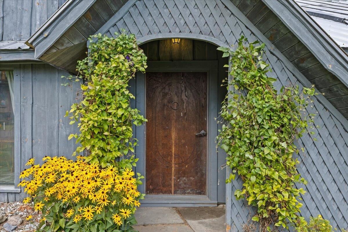 Property Photo: 2640 Main Road VT 05462
