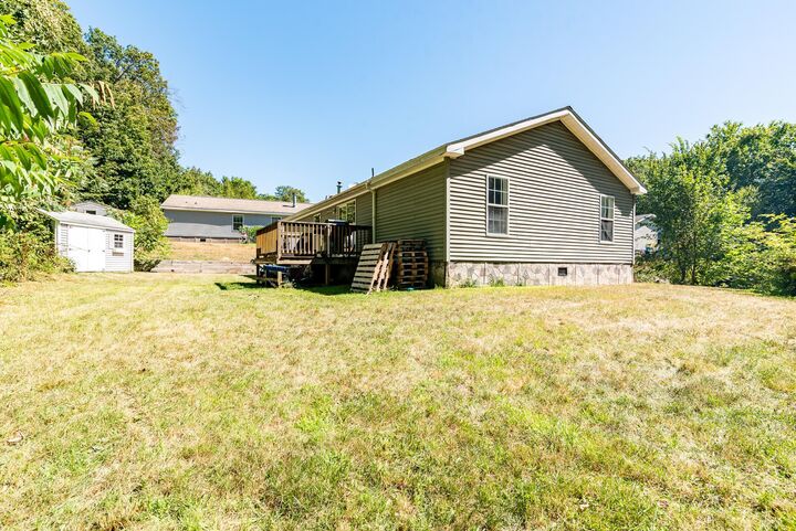 Property Photo: 4 Ivy Lane NH 03835