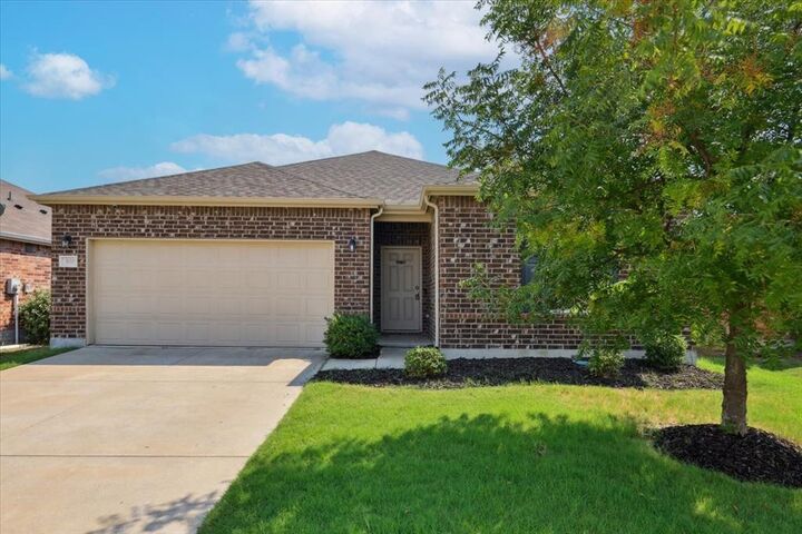 Property Photo:  3120 Manuel Creek Drive  TX 75068 
