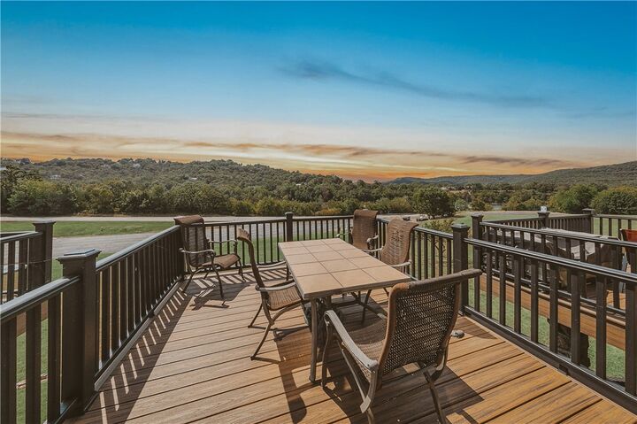 Property Photo: 7 Green Meadow Unit C Lane AR 72631