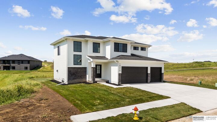 18214 Cooper Street  Gretna NE 68028 photo