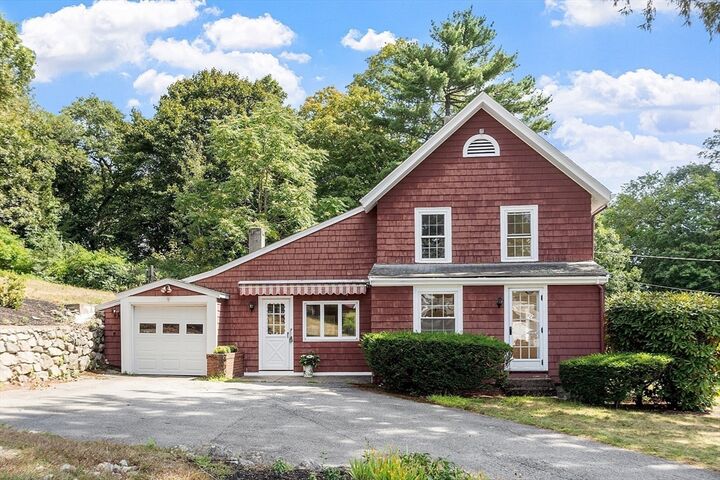 Property Photo:  519 Essex St  MA 01906 